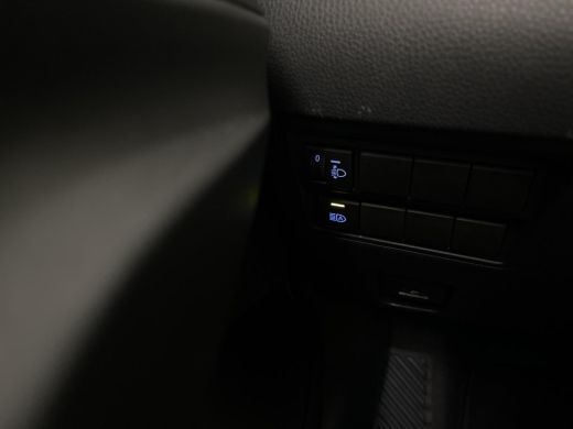 Toyota Yaris 1.5 Hybrid Launch Edition ActivLease financial lease