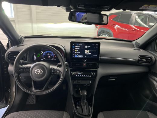 Toyota Yaris Cross 1.5 Hybrid Dynamic ActivLease financial lease