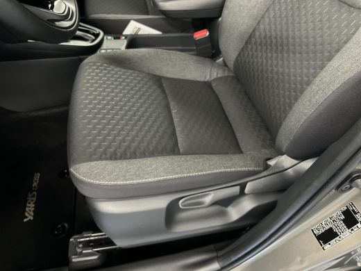 Toyota Yaris Cross 1.5 Hybrid Dynamic ActivLease financial lease