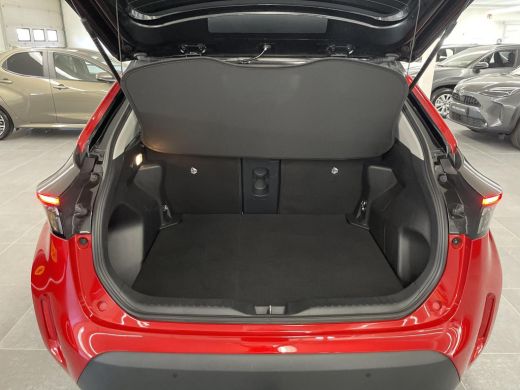 Toyota Yaris Cross 1.5 Hybrid Executive Bi-tone ActivLease financial lease