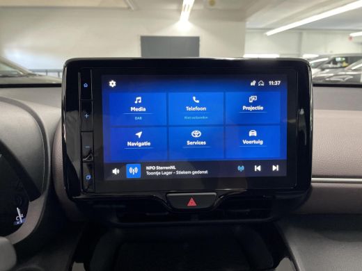 Toyota Yaris Cross 1.5 Hybrid Executive Bi-tone ActivLease financial lease