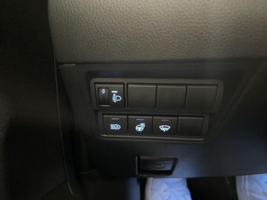 Toyota Yaris Cross 1.5 Hybrid Executive Bi-tone ActivLease financial lease
