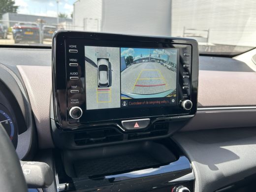 Toyota Yaris Cross 1.5 Hybrid Executive Bi-tone ActivLease financial lease