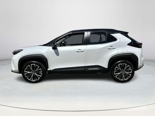 Toyota Yaris Cross 1.5 Hybrid Executive Bi-tone ActivLease financial lease