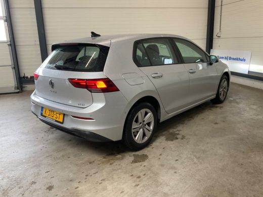 Volkswagen Golf 1.0 eTSI 110 pk Life Business 7-DSG | Achteruitrijcamera | Apple Carplay/Android Auto|telefoonint... ActivLease financial lease