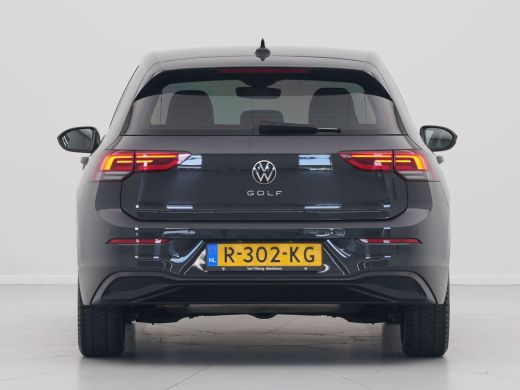 Volkswagen Golf 1.0 TSI 90pk Navi via App Pdc Clima Acc 315 ActivLease financial lease