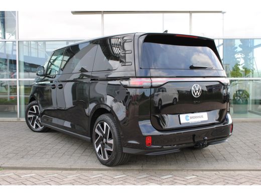 Volkswagen ID. Buzz GTX 86 kWh | 340 pk | LWB | Trekhaak | 7-zits | 360° camera | PDC | Adaptive Cruise | Stoelverwam... ActivLease financial lease