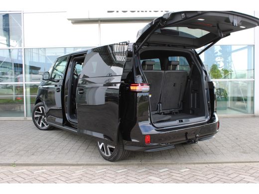 Volkswagen ID. Buzz GTX 86 kWh | 340 pk | LWB | Trekhaak | 7-zits | 360° camera | PDC | Adaptive Cruise | Stoelverwam... ActivLease financial lease