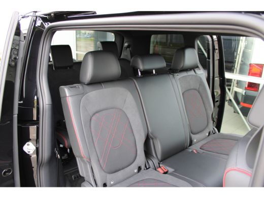 Volkswagen ID. Buzz GTX 86 kWh | 340 pk | LWB | Trekhaak | 7-zits | 360° camera | PDC | Adaptive Cruise | Stoelverwam... ActivLease financial lease