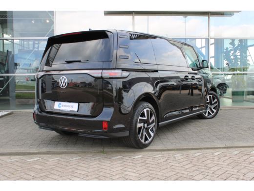 Volkswagen ID. Buzz GTX 86 kWh | 340 pk | LWB | Trekhaak | 7-zits | 360° camera | PDC | Adaptive Cruise | Stoelverwam... ActivLease financial lease