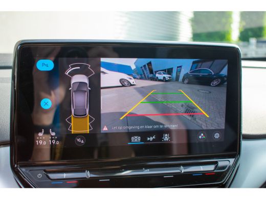 Volkswagen ID.4 First 77 kWh -ACC- A camara-Trekhaak- ActivLease financial lease