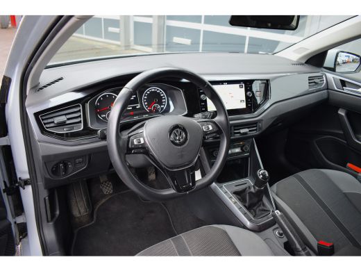 Volkswagen Polo 1.0 TSI Business R | 115 pk | R-Line | Apple CarPlay | Adaptive | Climate ActivLease financial lease