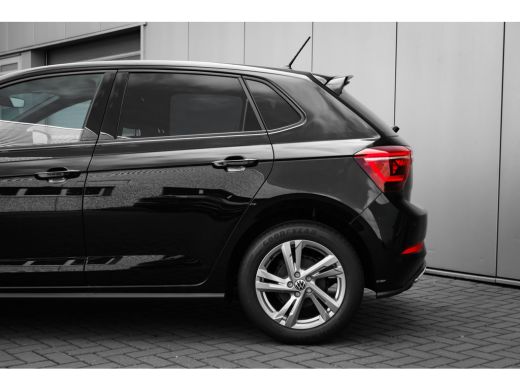 Volkswagen Polo R-Line Business | 'App-Connect' draadloze smartphone integratie | Achterlichten LED, luxe uitgevo... ActivLease financial lease