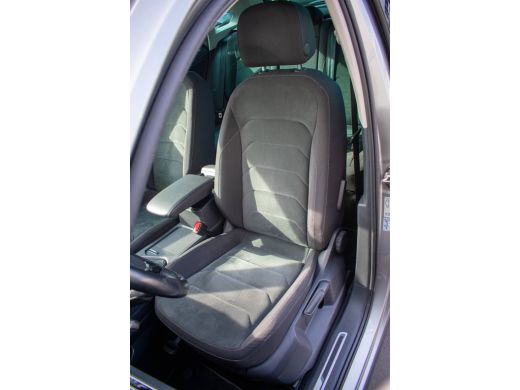 Volkswagen Tiguan 1.4 TSI Highline R-line -ACC-Navi-Led-Trekhaak- ActivLease financial lease