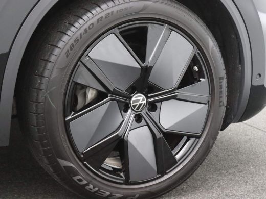 Volkswagen Touareg 3.0 TSi eHybrid 4MOTION Elegance 381PK DSG 360 gr. camera, head-up, trekhaak, leder, stoelventila... ActivLease financial lease