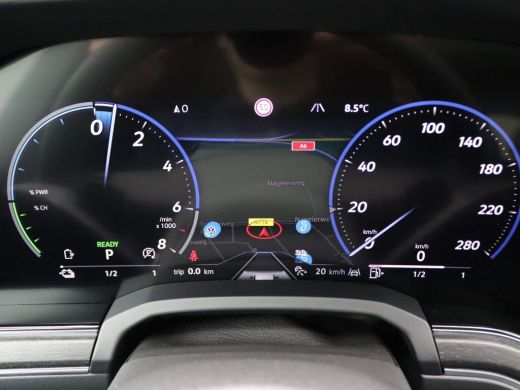 Volkswagen Touareg 3.0 TSi eHybrid 4MOTION Elegance 381PK DSG 360 gr. camera, head-up, trekhaak, leder, stoelventila... ActivLease financial lease