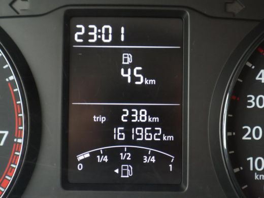 Volkswagen Transporter 2.0 150 PK TSI CNG AARDGAS *EXCL. BTW!* 9-PERSOONS + AIRCO ActivLease financial lease