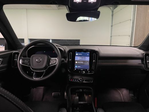 Volvo  XC40 Recharge Single Motor Plus | Trekhaak | Adaptieve Cruise Control | Stoel en Stuurwielverwarming |... ActivLease financial lease