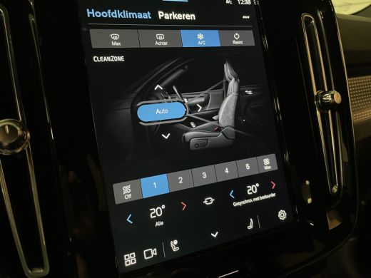 Volvo  XC40 Recharge Single Motor Plus | Trekhaak | Adaptieve Cruise Control | Stoel en Stuurwielverwarming |... ActivLease financial lease