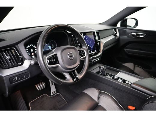 Volvo  XC60 2.0 Recharge T8 AWD R-Design ActivLease financial lease