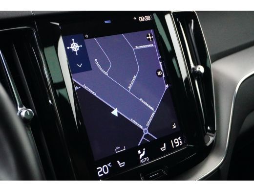 Volvo  XC60 2.0 Recharge T8 AWD R-Design ActivLease financial lease