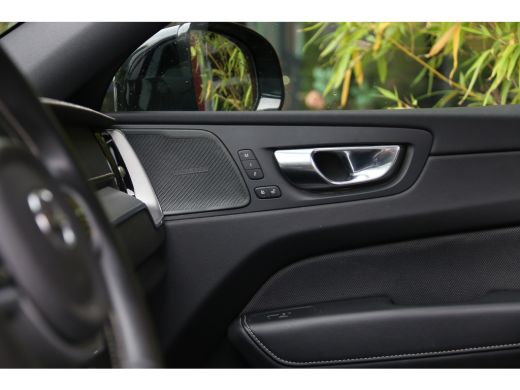 Volvo  XC60 2.0 T8 AWD Polestar Engineered | Panoramadak | Harman/Kardon | Pilot Assist | Trekhaak | 360 Came... ActivLease financial lease