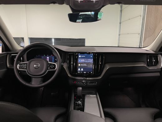 Volvo  XC60 T6 AWD Recharge Ultimate Bright | Luchtvering | Trekhaak | 360° Camera | Head-Up Display | Harman... ActivLease financial lease
