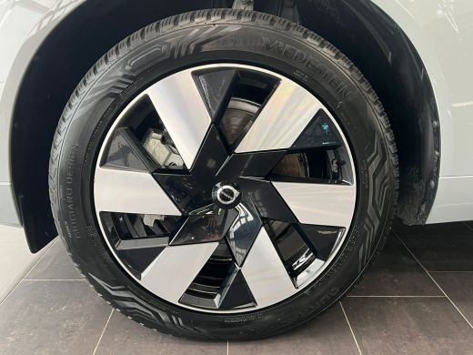 Volvo  XC60 T6 Plug-in hybrid AWD Ultimate Dark | Achterbank verwarmd | Apple Carplay/Android Auto|telefoonin... ActivLease financial lease