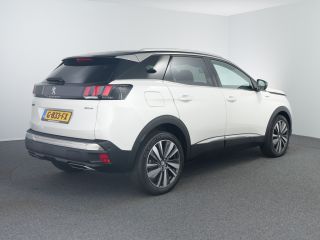 Peugeot 3008 1.2 PureTech GT Line | Chroom delen exterieur | Dakrails | LED dagrijverlichting