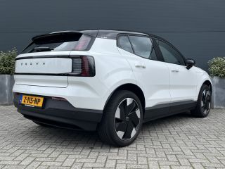 Volvo  EX30 Single M. Extended Range P | 11 kW lader | Achteropkomend verkeer waarschuwing | Achteruitrijcamera