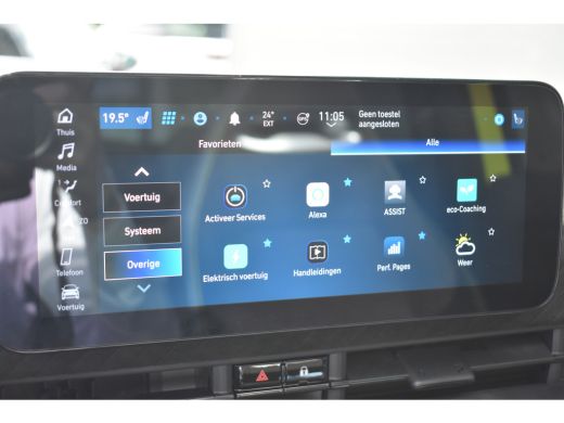 Abarth 500C 500e Cabrio Scorpionissima Tursmo 42kWh 3 Fase | Alcantara | Navigatie | Sportstoelen | Keyless-E... ActivLease financial lease