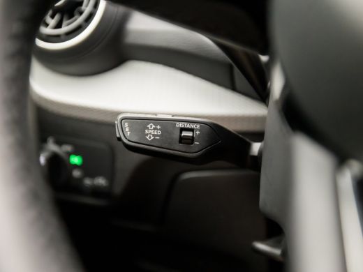 Audi Q2 35 TFSI Sportline 150Pk Automaat (NIEUW MODEL, APPLE CARPLAY, GROOT NAVI, CAMERA, CLIMATE, ADAPTI... ActivLease financial lease