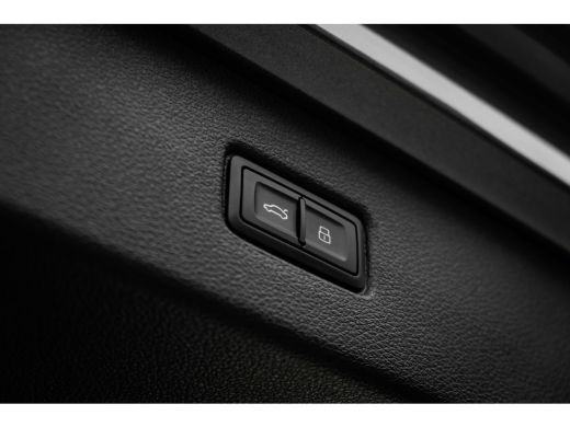 Audi Q7 55 TFSI e quattro Pro Line S 394 pk | Aanvullende fabrieksgarantie tot 2029 | Head-up display | E... ActivLease financial lease