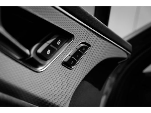 Audi Q7 55 TFSI e quattro Pro Line S 394 pk | Aanvullende fabrieksgarantie tot 2029 | Head-up display | E... ActivLease financial lease