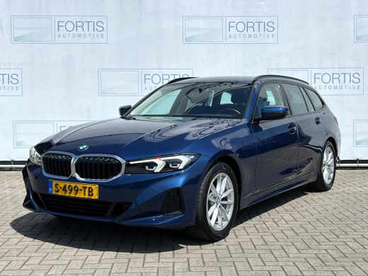 BMW 3 Serie Touring 318i NL AUTO | CARPLAY | ELEKTRISCHE KLEP | CRUISE | BMW 3 Serie Touring 318i NL AUTO | CARPLAY | ELEKTRISCHE KLEP | CRUISE |