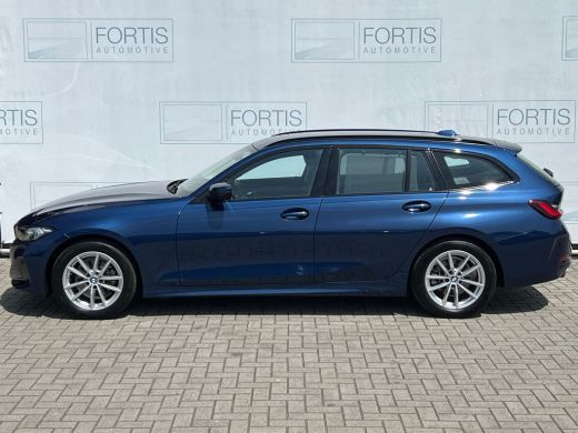BMW 3 Serie Touring 318i NL AUTO | CARPLAY | ELEKTRISCHE KLEP | CRUISE | ActivLease financial lease