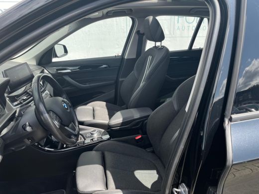 BMW X1 sDrive18i Executive Edition NL AUTO | PANO | TREKHAAK | CAMERA | ActivLease financial lease