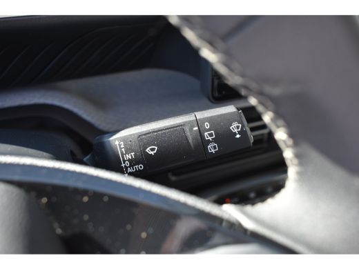 Citroën ë-C3 Max 113pk 44 kWh 3 Fase | Navigatie | Achteruitrijcamera | Full-LED | Climate Control | 17"LMV | !! ActivLease financial lease