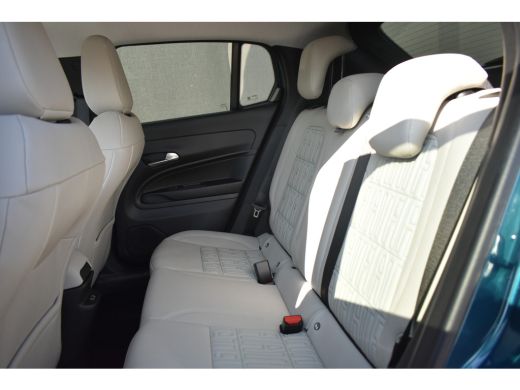 Fiat 600 1.2 Hybrid La Prima Automaat | Vol-Leder | Elektr. Stoelen | Massage | Elektr. Achterklep | Adapt... ActivLease financial lease