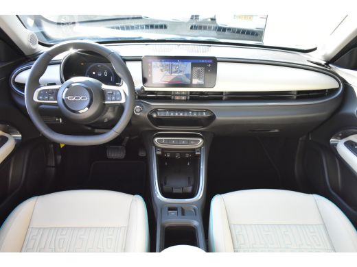 Fiat 600 1.2 Hybrid La Prima Automaat | Vol-Leder | Elektr. Stoelen | Massage | Elektr. Achterklep | Adapt... ActivLease financial lease