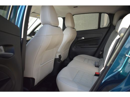 Fiat 600 1.2 Hybrid La Prima Automaat | Vol-Leder | Elektr. Stoelen | Massage | Elektr. Achterklep | Adapt... ActivLease financial lease