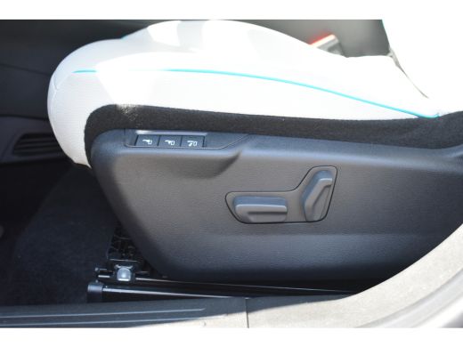Fiat 600 1.2 Hybrid La Prima Automaat | Vol-Leder | Massage | Elektr. Achterklep | Adaptive Cruise | Elekt... ActivLease financial lease