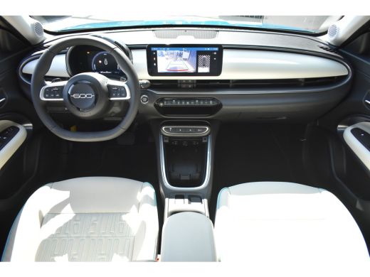 Fiat 600 1.2 Hybrid La Prima Automaat | Vol-Leder | Massage | Elektr. Achterklep | Adaptive Cruise | Elekt... ActivLease financial lease