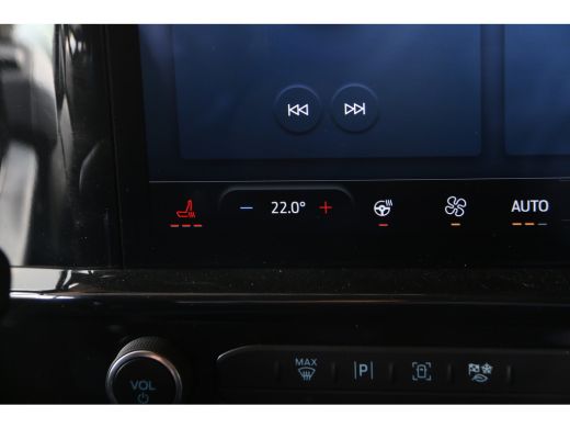 Ford E-Transit Custom 320 L2H1 MS-RT 65kWh dubbele cabine | Trekhaak | Camera | Stuur/stoelverwarming ActivLease financial lease