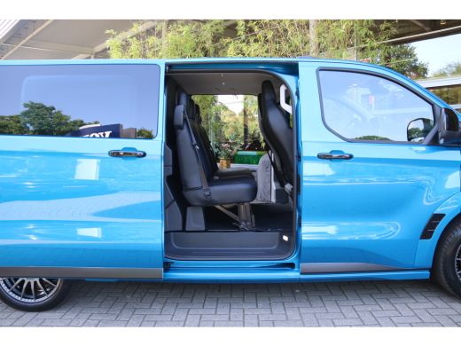 Ford E-Transit Custom 320 L2H1 MS-RT 65kWh dubbele cabine | Trekhaak | Camera | Stuur/stoelverwarming ActivLease financial lease