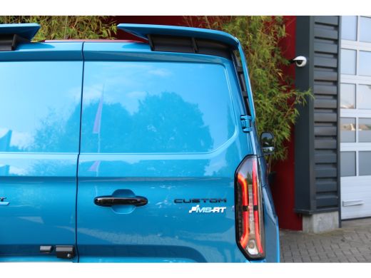 Ford E-Transit Custom 320 L2H1 MS-RT 65kWh dubbele cabine | Trekhaak | Camera | Stuur/stoelverwarming ActivLease financial lease