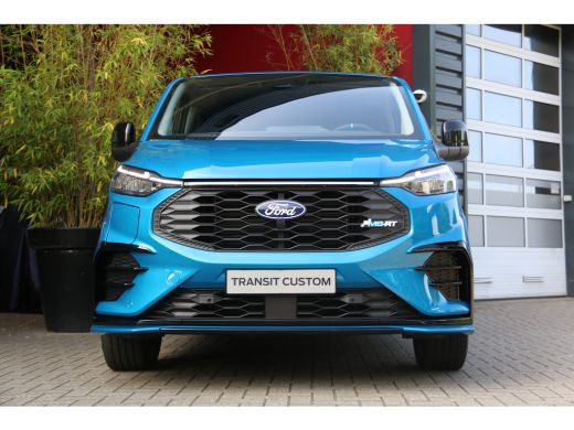 Ford E-Transit Custom 320 L2H1 MS-RT 65kWh dubbele cabine | Trekhaak | Camera | Stuur/stoelverwarming ActivLease financial lease