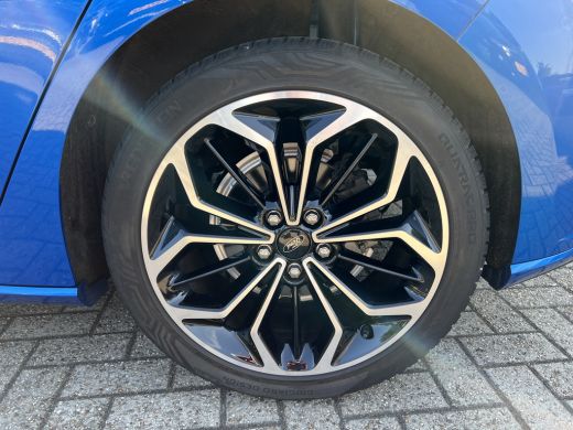 Ford Focus 1.0 125PK ST-Line STOEL-, STUUR-& VOORRUITVERWARMING| 18" LM VELGEN| CLIMATE CONTROL| KEYLESS ENT... ActivLease financial lease