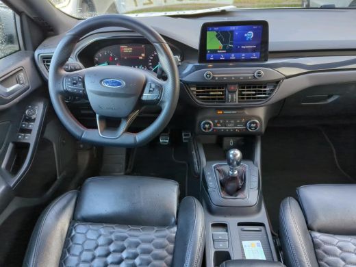 Ford Focus 1.5 EcoBoost ST Line Business NL AUTO | CARPLAY | CAMERA | LEDER | ActivLease financial lease