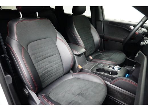 Ford Kuga 2.5 PHEV 225PK ST-Line X | ADAPTIVE CRUISE | DODEHOEKDETECTIE | HEAD-UP DISPLAY | STOEL+STUUR+VOO... ActivLease financial lease